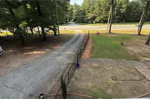 380 Linda Ln, Carrollton, GA 30117 - Photo 17