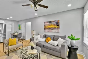 662 Melrose Dr, Forest Park, GA 30297 - Photo 3