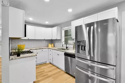 662 Melrose Drive, Forest Park, GA 30297 - Photo 5