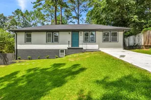 662 Melrose Dr, Forest Park, GA 30297 - Photo 1