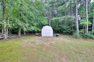 1106 Caroline Ct, Loganville, GA 30052 - Photo 35