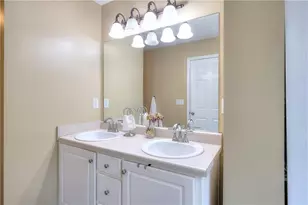 1106 Caroline Ct, Loganville, GA 30052 - Photo 13