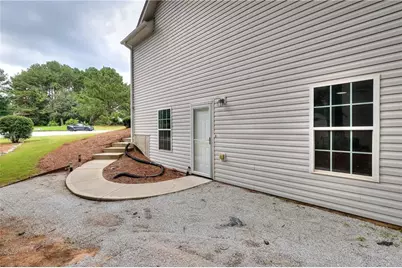 1106 Caroline Court, Loganville, GA 30052 - Photo 15