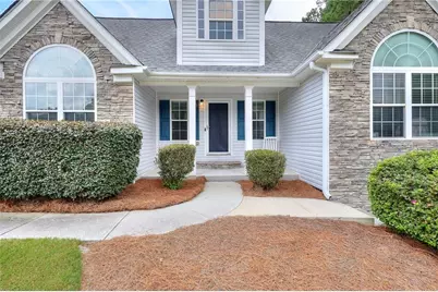 1106 Caroline Court, Loganville, GA 30052 - Photo 3