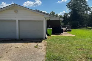 6200 Cherry Ln, Douglasville, GA 30134 - Photo 7