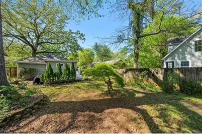 2220 Newnan Street, East Point, GA 30344 - Photo 35