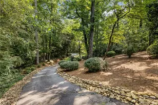 6488 Cherry Tree Ln, Sandy Springs, GA 30328 - Photo 47