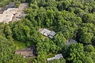 6488 Cherry Tree Ln, Sandy Springs, GA 30328 - Photo 81