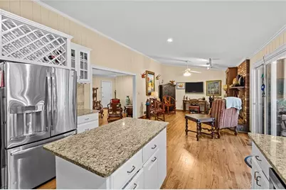 6488 Cherry Tree Lane, Sandy Springs, GA 30328 - Photo 21
