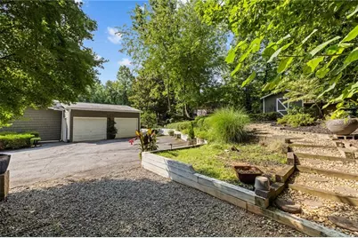6488 Cherry Tree Lane, Sandy Springs, GA 30328 - Photo 87