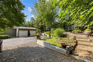 6488 Cherry Tree Ln, Sandy Springs, GA 30328 - Photo 87