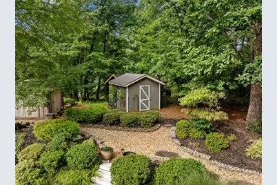6488 Cherry Tree Lane, Sandy Springs, GA 30328 - Photo 77