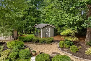 6488 Cherry Tree Ln, Sandy Springs, GA 30328 - Photo 77