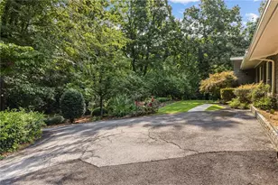 6488 Cherry Tree Ln, Sandy Springs, GA 30328 - Photo 53