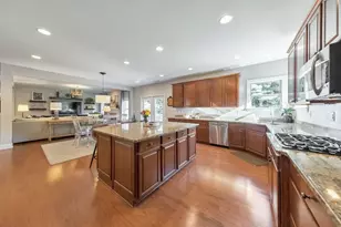 3755 Guildhall Trail, Marietta, GA 30066 - Photo 3