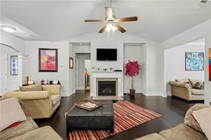2840 Bluestone Dr, Atlanta, GA 30331 - Photo 9