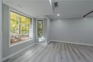 435 Little Pines Ct, Roswell, GA 30076 - Photo 9