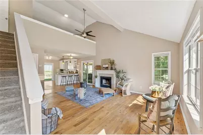 1047 Kennesborough Road NW, Kennesaw, GA 30144 - Photo 3