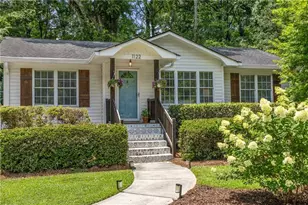 1122 Shepherds Ln NE, Atlanta, GA 30324 - Photo 3