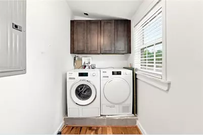 1911 Woodland Hills Avenue NW, Atlanta, GA 30318 - Photo 21
