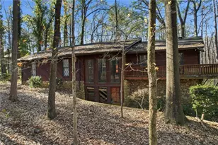 1091 Cole Dr SW, Lilburn, GA 30047 - Photo 5