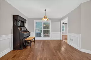 1880 Ashton Brooke Ln, Buford, GA 30519 - Photo 9