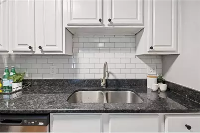 811 Wayland Court SE, Smyrna, GA 30080 - Photo 15