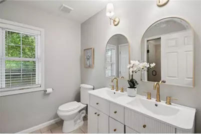 811 Wayland Court SE, Smyrna, GA 30080 - Photo 23