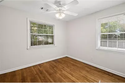 811 Wayland Court SE, Smyrna, GA 30080 - Photo 29