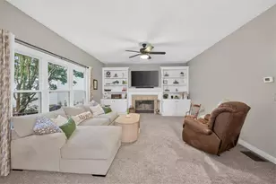 1400 Watercove Ln, Lawrenceville, GA 30043 - Photo 11