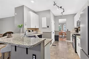 1400 Watercove Ln, Lawrenceville, GA 30043 - Photo 3