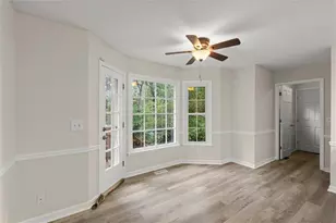 9126 Branch Valley Way, Roswell, GA 30076 - Photo 13