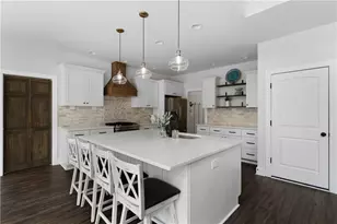 401 Blossom Trl, Acworth, GA 30101 - Photo 25