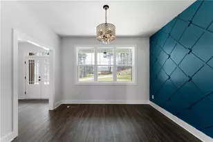 401 Blossom Trl, Acworth, GA 30101 - Photo 11