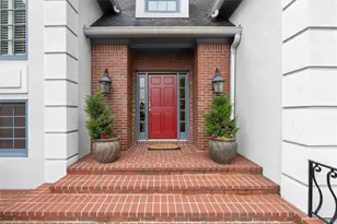 2219 Lattimore Farm Dr NW, Kennesaw, GA 30152 - Photo 3