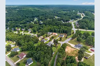 19 Elk Drive, Temple, GA 30179 - Photo 5