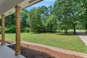 976 Hampton Locust Grove Rd, Hampton, GA 30228 - Photo 3