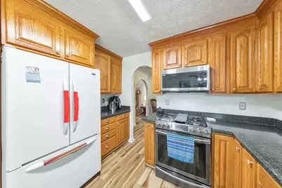 1675 Round Road, Grayson, GA 30017 - Photo 11