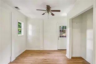 515 Casanova Street SE, Atlanta, GA 30315 - Photo 11