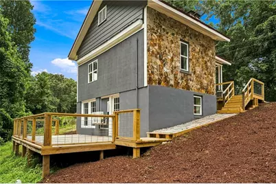 2928 Old Cornelia Highway, Gainesville, GA 30507 - Photo 9