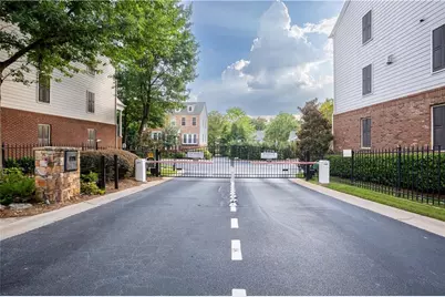 2294 Limehurst Drive NE #17, Atlanta, GA 30319 - Photo 47