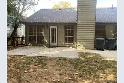 695 Paris Drive, Lawrenceville, GA 30043 - Photo 17