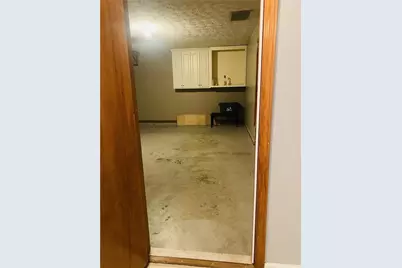 695 Paris Drive, Lawrenceville, GA 30043 - Photo 5