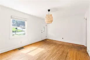 2510 Jewel St, East Point, GA 30344 - Photo 3