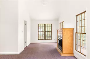 2510 Jewel St, East Point, GA 30344 - Photo 13