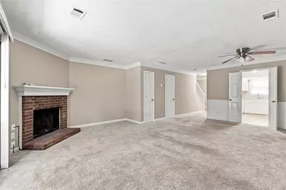 136 Sterling Court, Alpharetta, GA 30004 - Photo 7