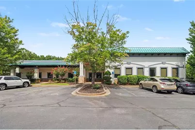 4450 Peachtree Lakes Drive, Duluth, GA 30096 - Photo 1