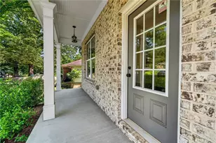 2126 Seavey Dr, Decatur, GA 30032 - Photo 5