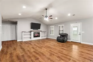 222 Gilmore Cir SW, Calhoun, GA 30701 - Photo 7