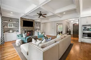 2719 Ashford Rd NE, Brookhaven, GA 30319 - Photo 5